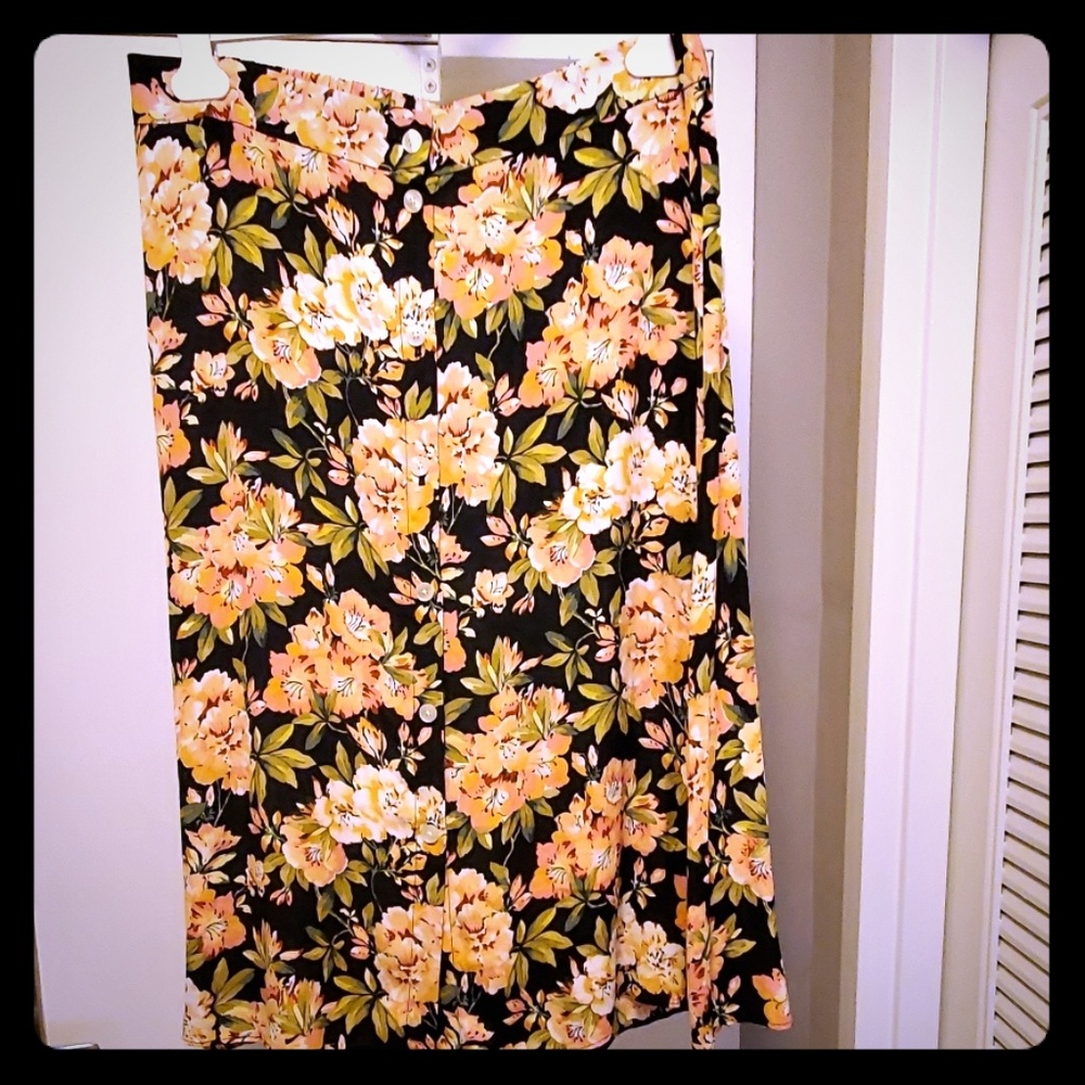 Loft Floral Skirt